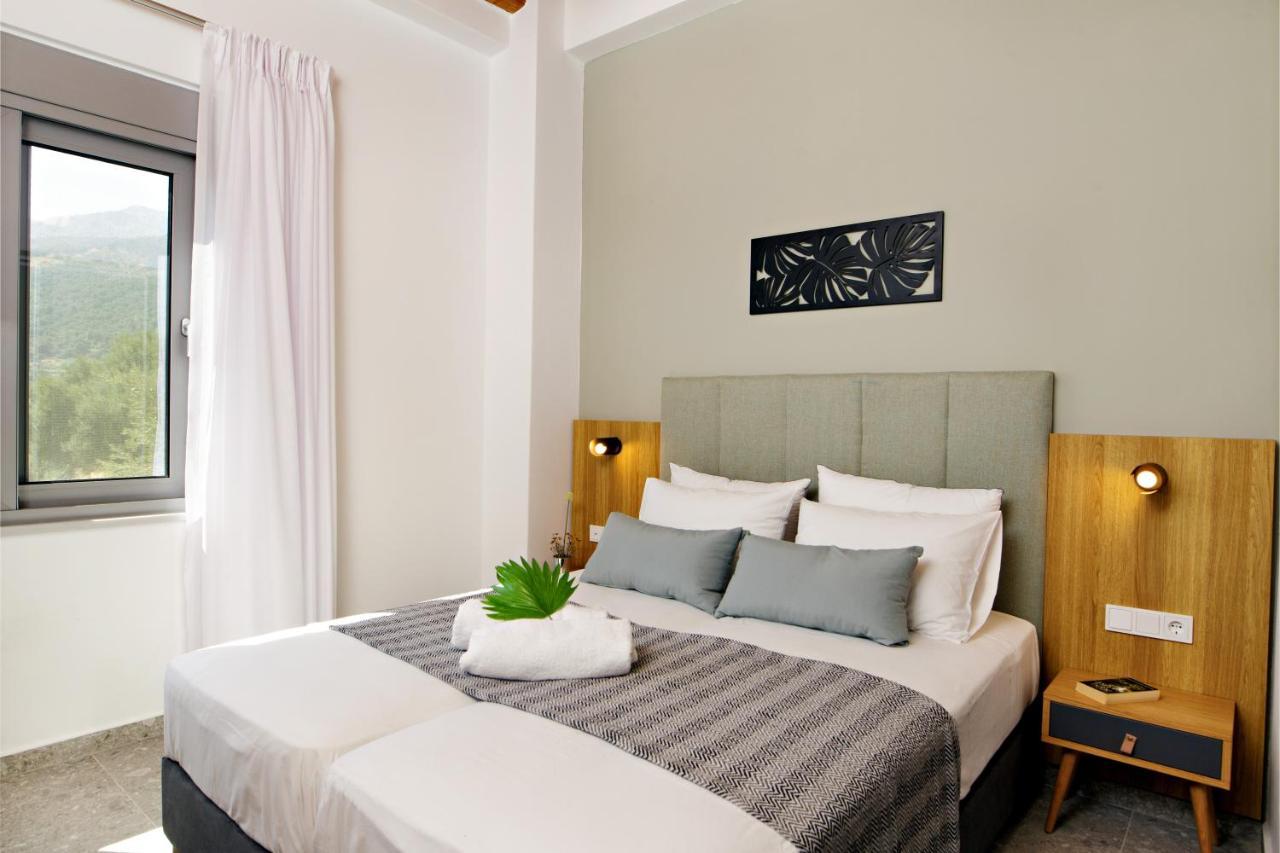 Almond Cottage With A Sea View Above Plakias Luaran gambar